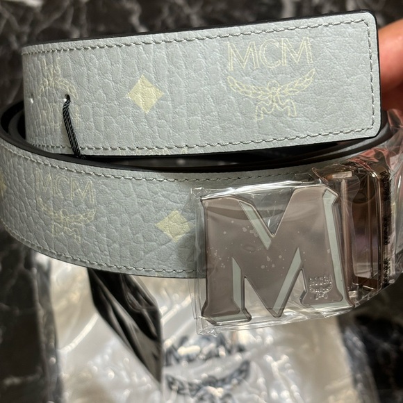 MCM Belt In Misty Gray Visetos